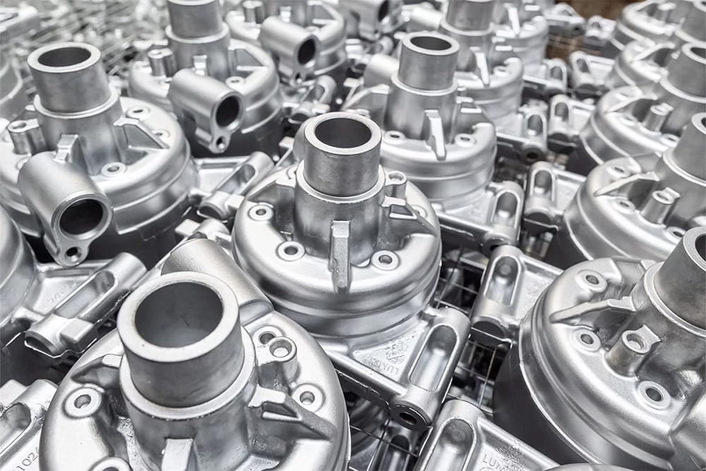 fundición de aluminio, mecanizado de aluminio, piezas de aluminio, inyección a presión de aluminio, fundición de aluminio en México, die casting, proveedor de fundición de aluminio México, inyección de aluminio, mecanizado CNC en México